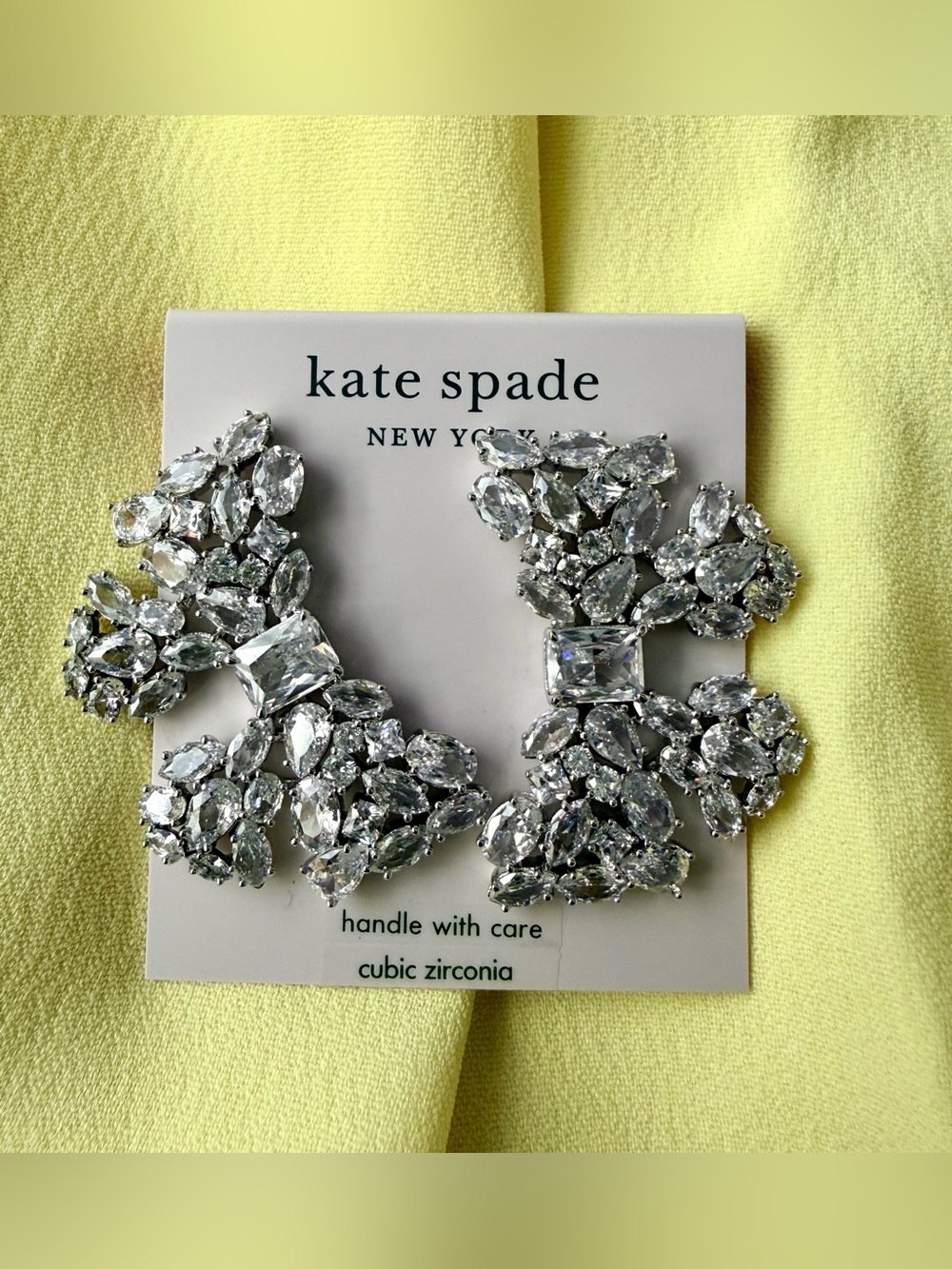 NWT Kate Spade Take a Bow Statement Earrings
